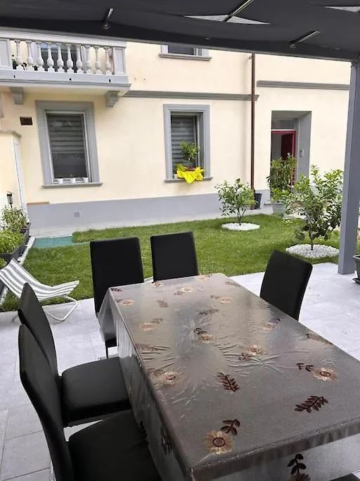 Daire Appartamento Firenze İtalya